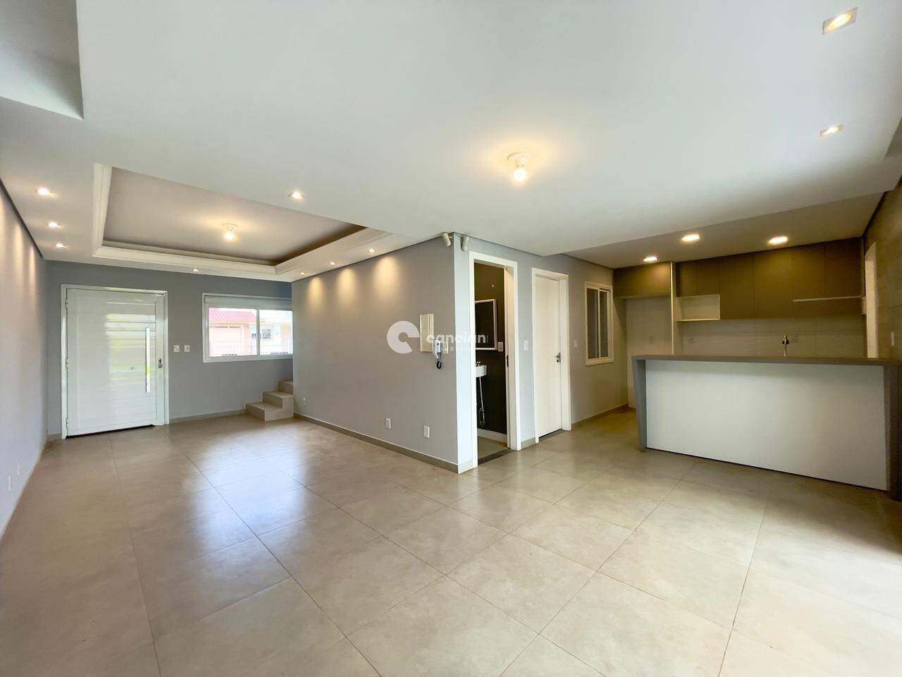 Casa para aluguel no Camobi: 