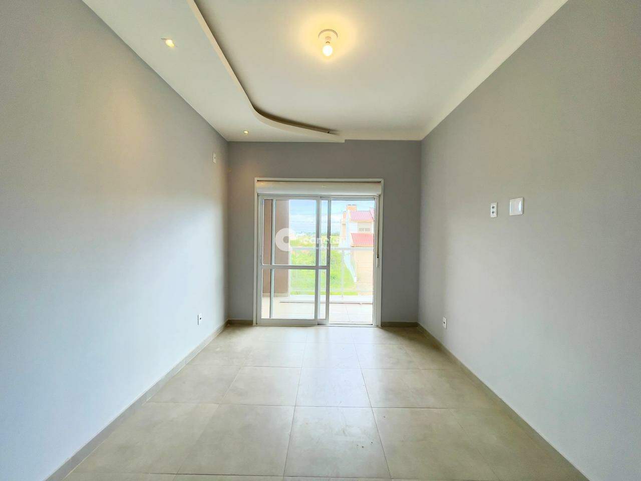 Casa para aluguel no Camobi: 