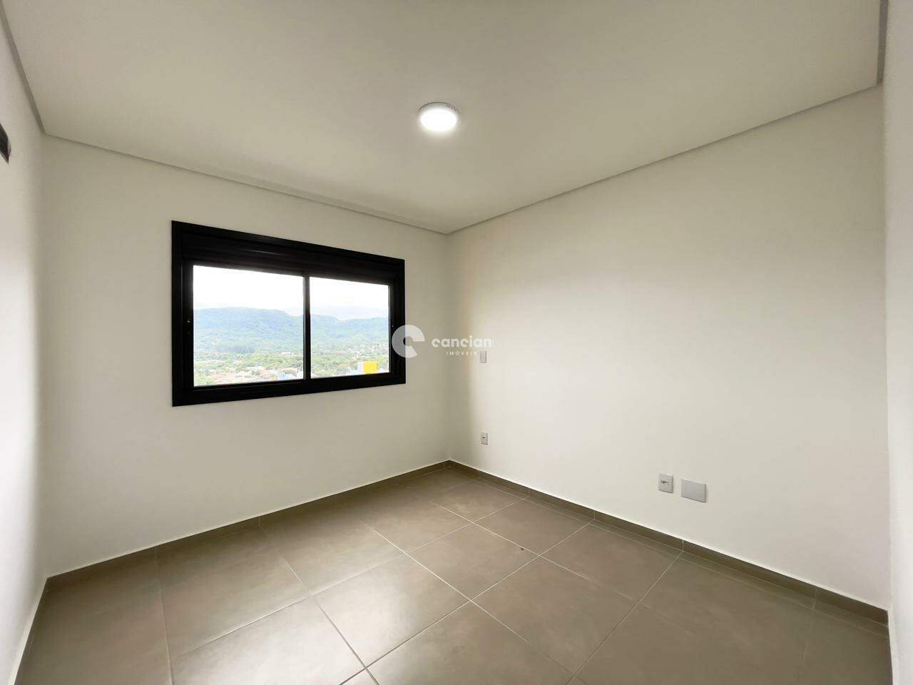 Apartamento para aluguel no Nossa Senhora do Rosário: 