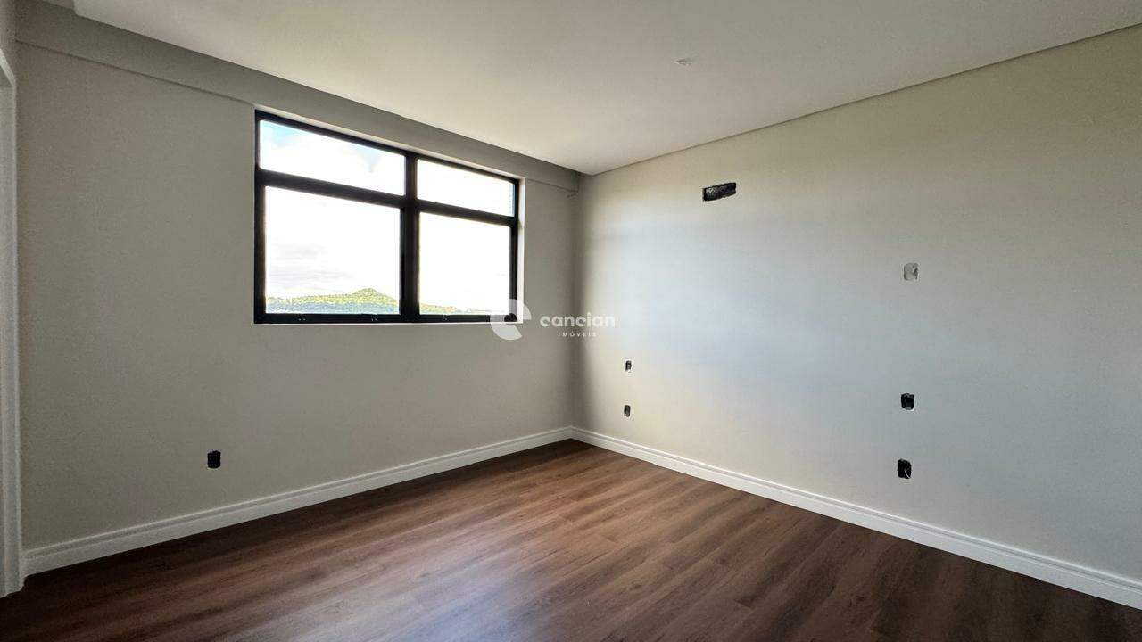 Apartamento à venda no Nossa Senhora Medianeira: 