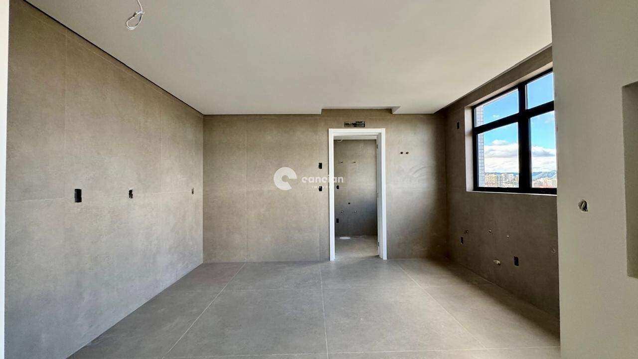 Apartamento à venda no Nossa Senhora Medianeira: 