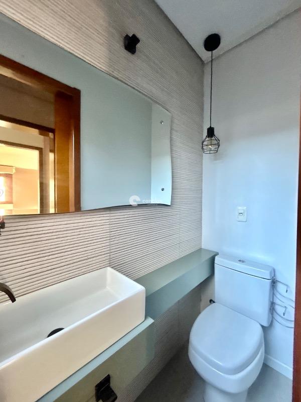 Casa à venda no Camobi: LAVABO