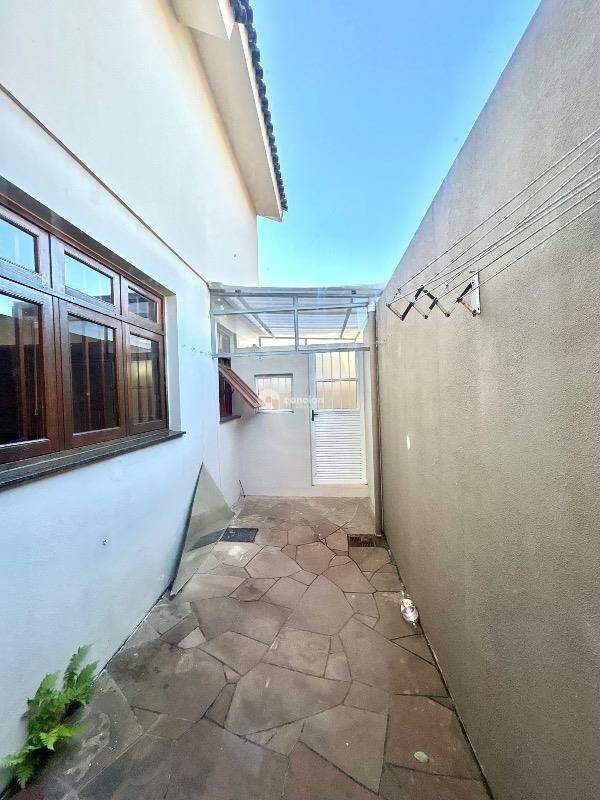 Casa à venda no Camobi: 