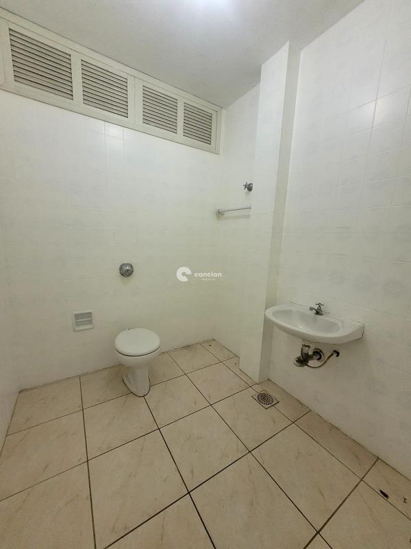 Sala Comercial para aluguel no Centro: 