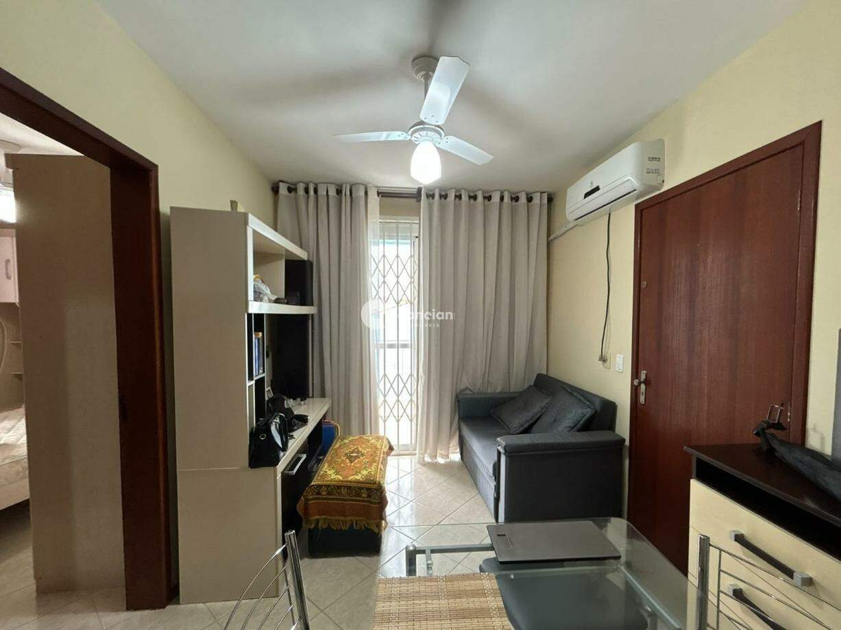 Apartamento à venda no Camobi: 