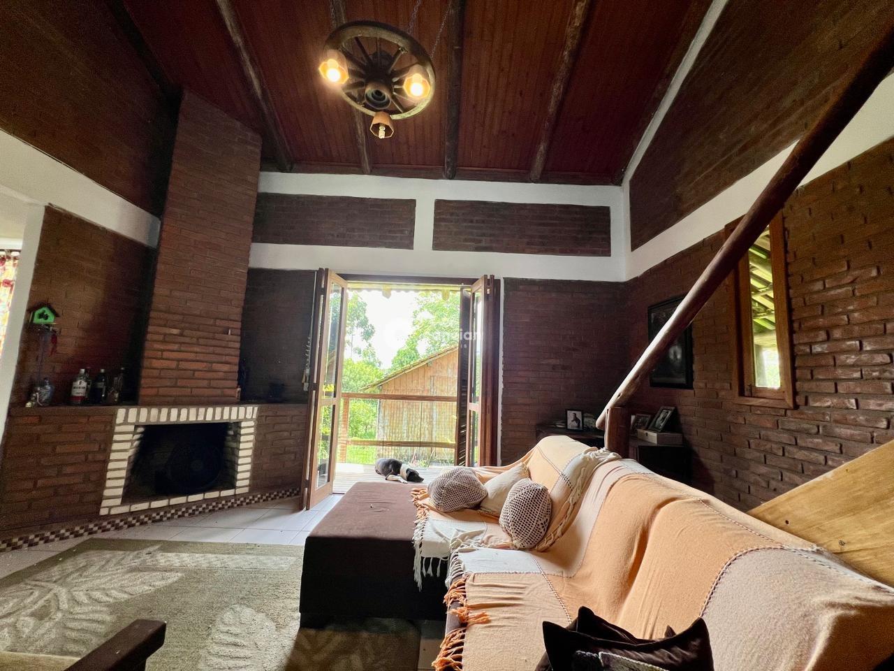 Casa à venda no Novo Pinhal: 