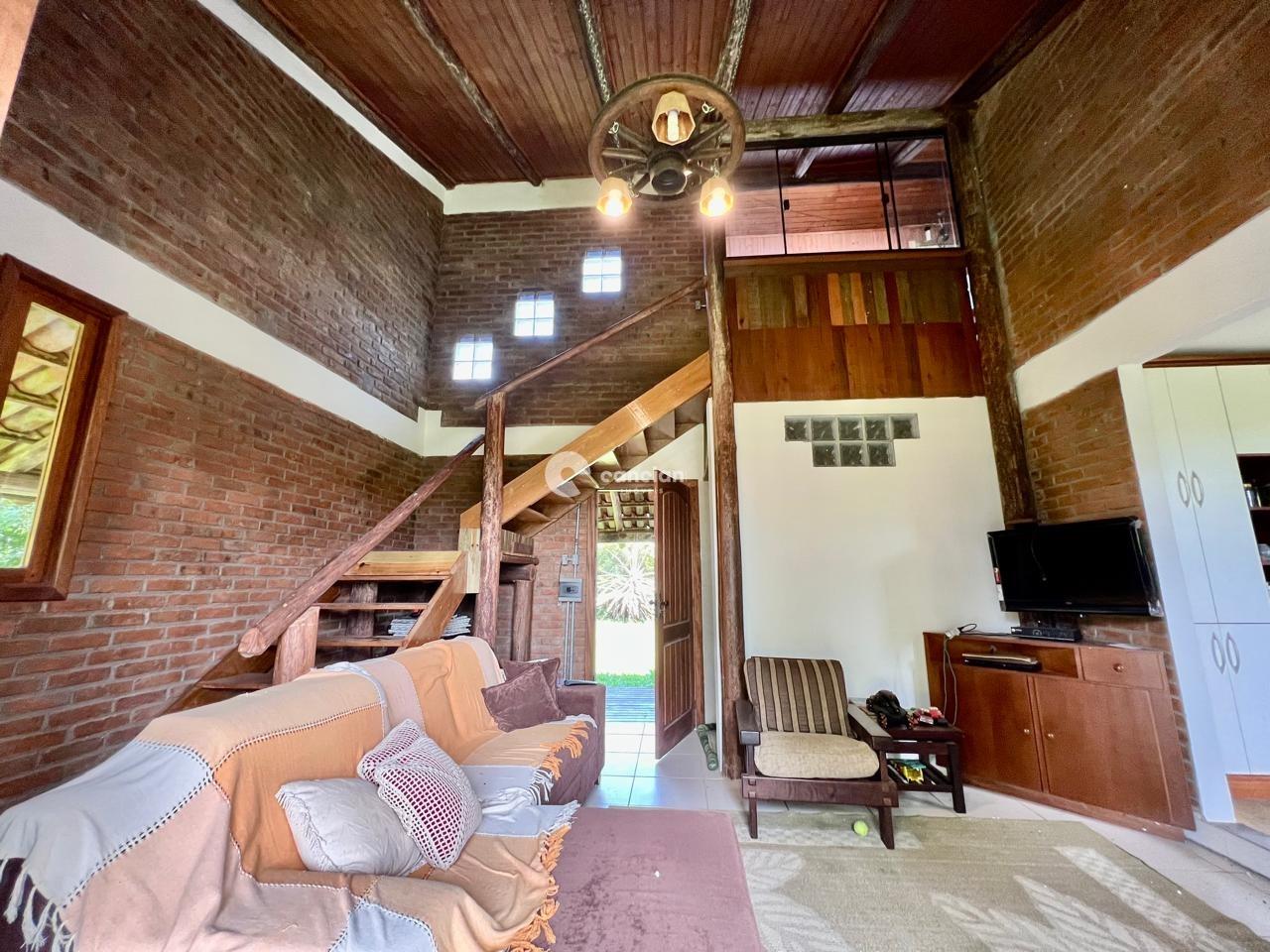 Casa à venda no Novo Pinhal: 