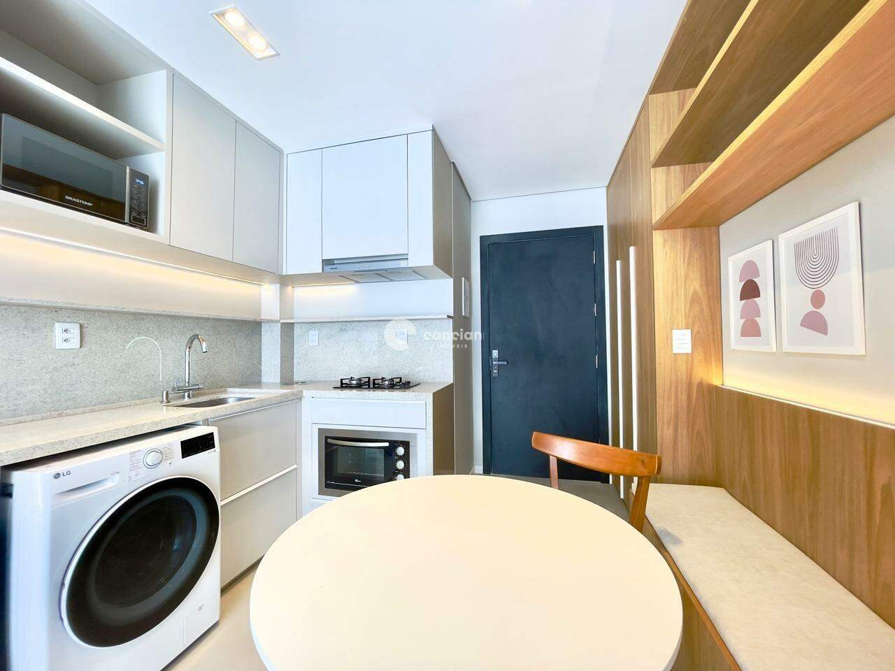 Apartamento para aluguel no Camobi: 