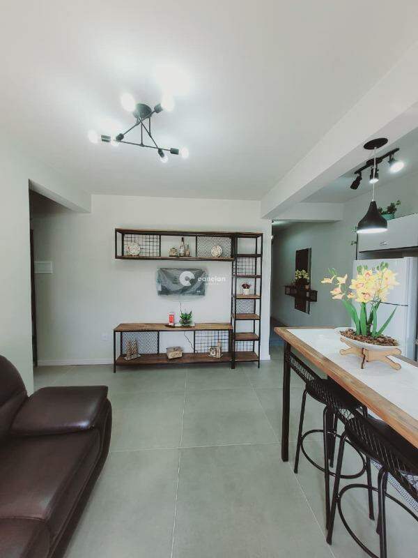 Apartamento para aluguel no Camobi: