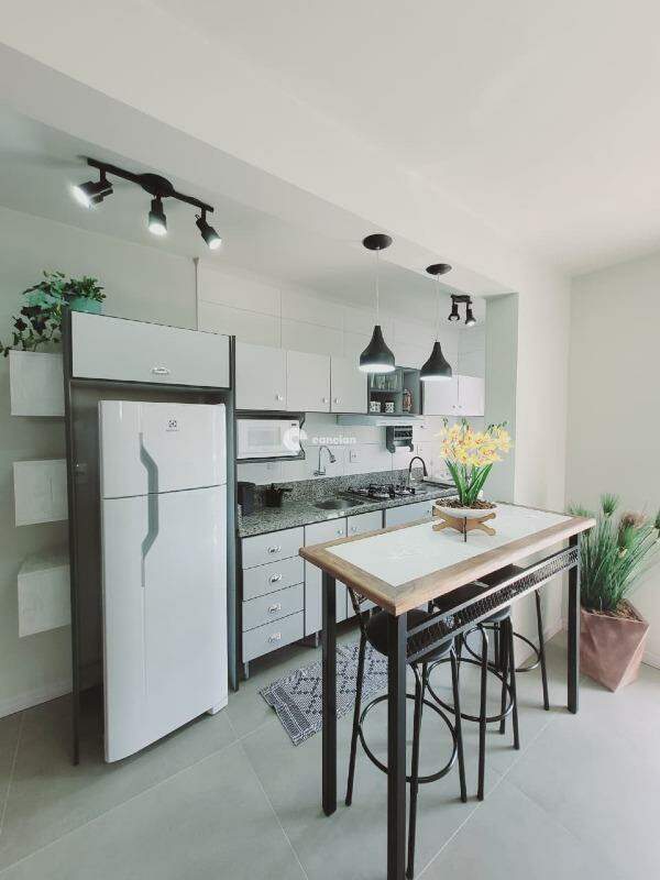 Apartamento para aluguel no Camobi: