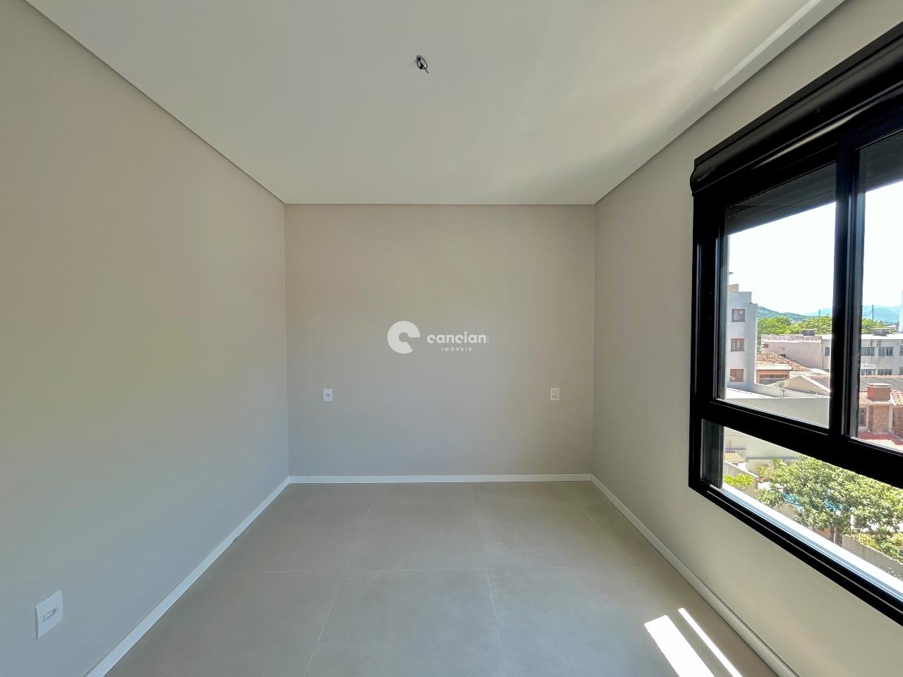 Apartamento à venda no Camobi: 