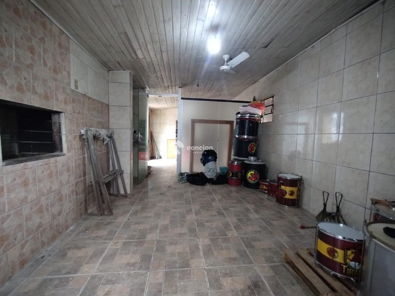 Casa à venda no Camobi: Garagem Vista 1