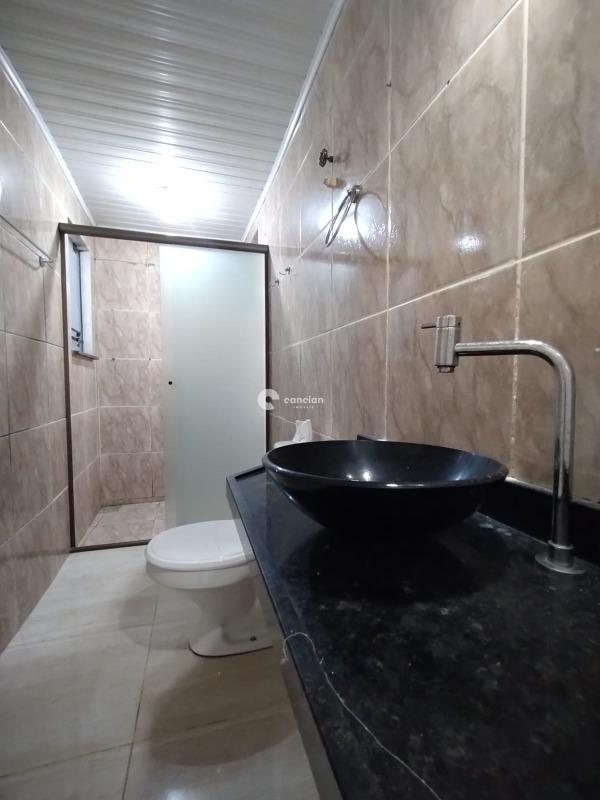 Casa à venda no Camobi: Banheiro 1