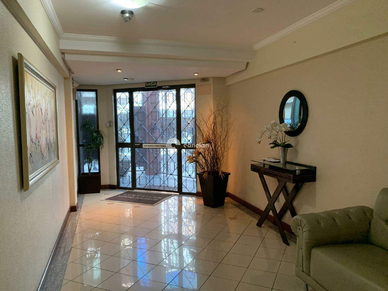Apartamento para aluguel no Centro: 