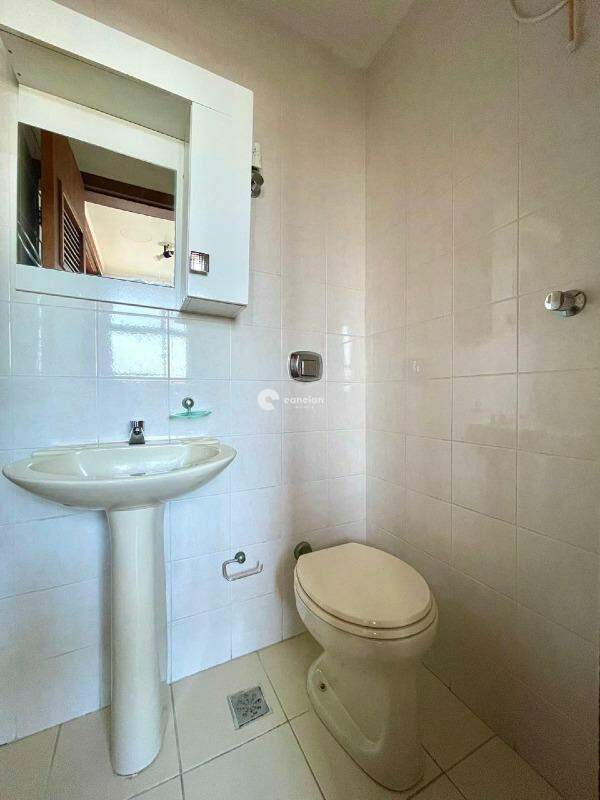 Apartamento para aluguel no Centro: 