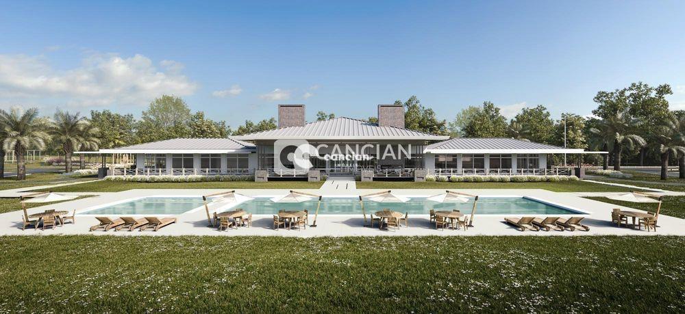 Casa de Condomínio à venda no Tomazetti: 