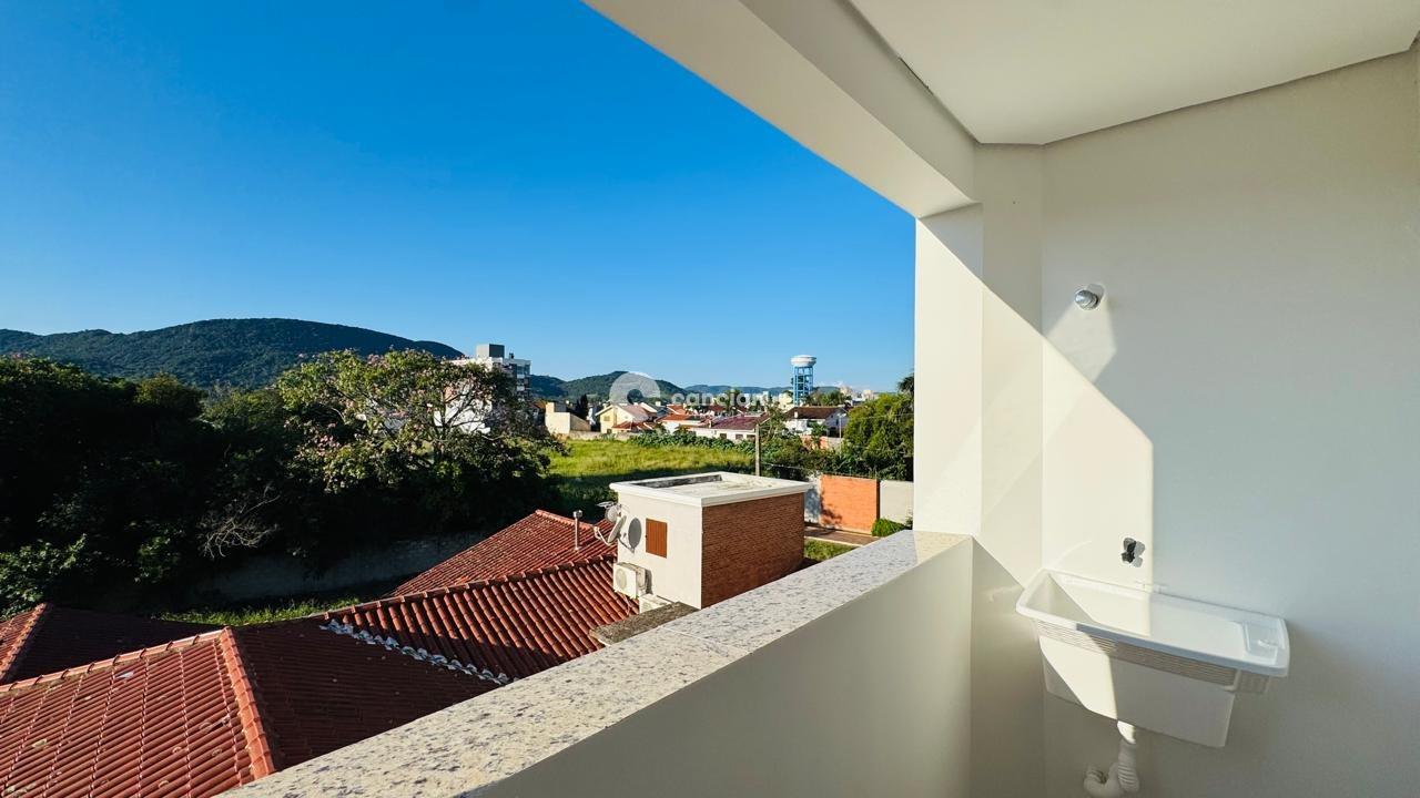 Apartamento à venda no Camobi: 