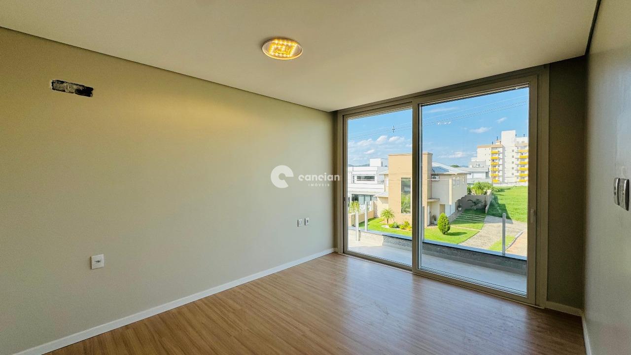 Casa de Condomínio à venda no Camobi: