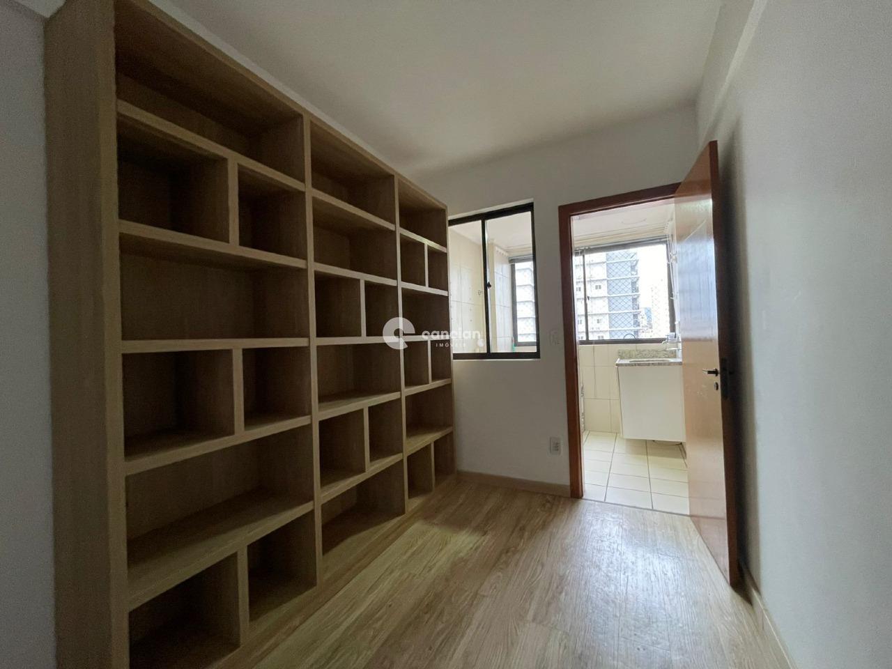 Apartamento à venda no Centro: depencência