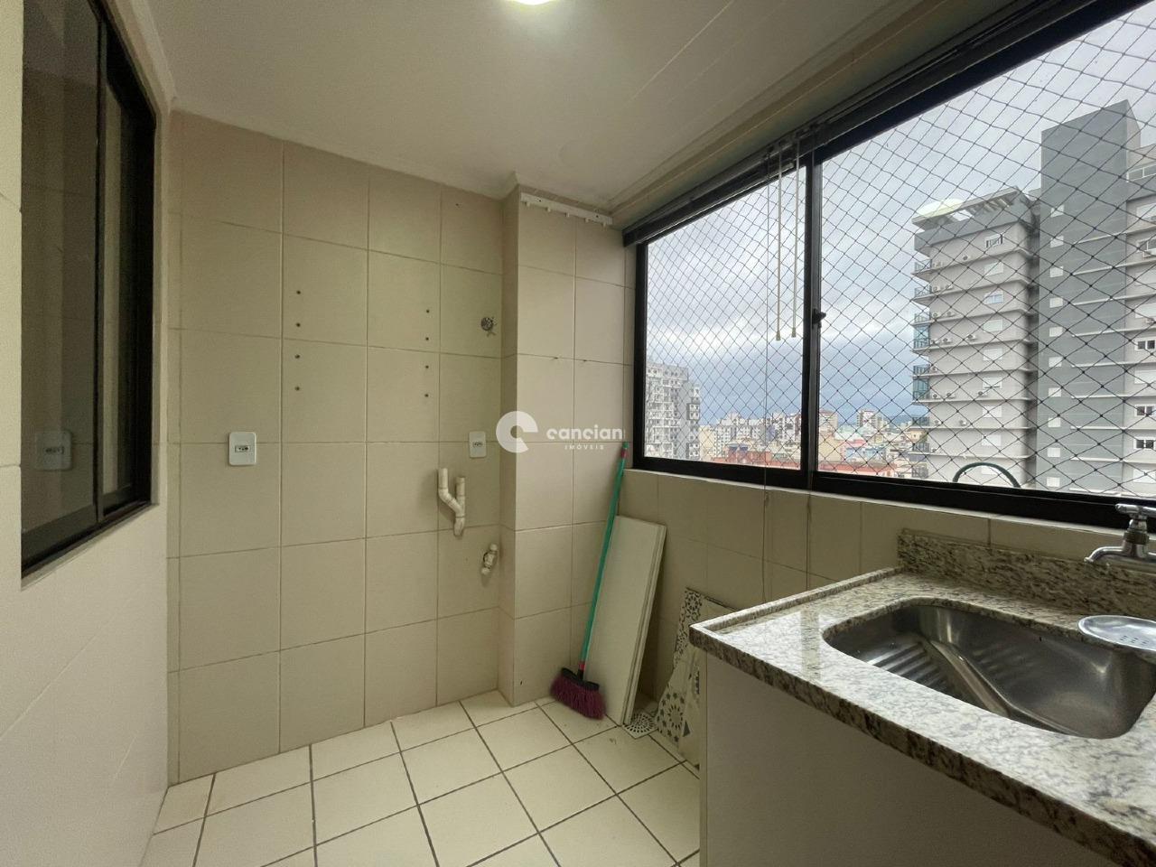 Apartamento à venda no Centro: área de serviço