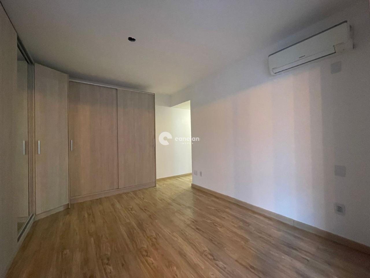 Apartamento à venda no Centro: suíte 2