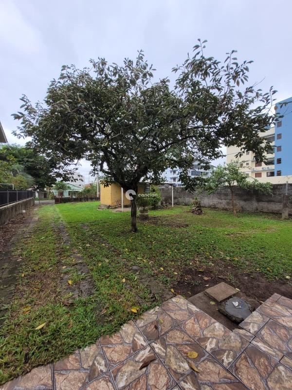 Casa para aluguel no Camobi: