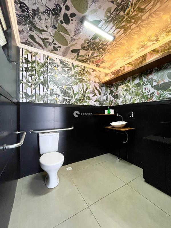 Pavilhão para aluguel no Camobi: 