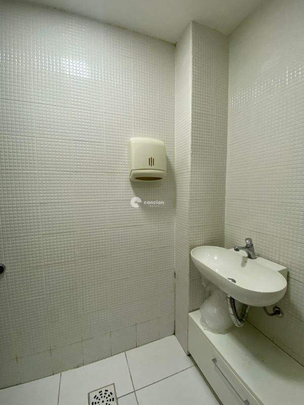 Sala Comercial à venda no Centro: 