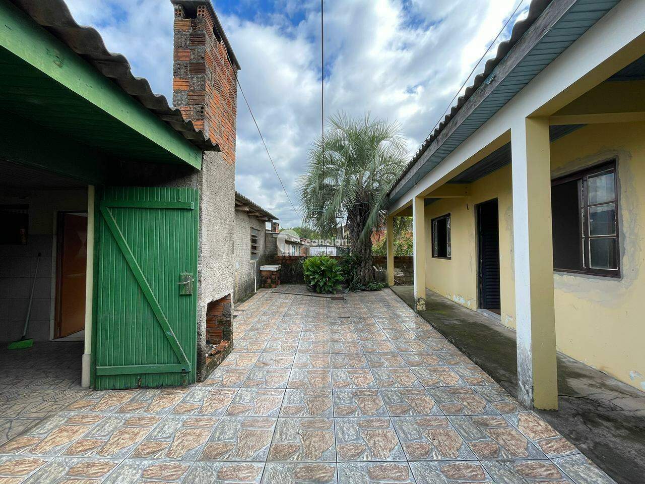 Casa à venda no Pinheiro Machado: