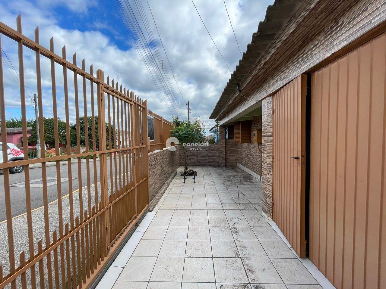 Casa à venda no Pinheiro Machado: