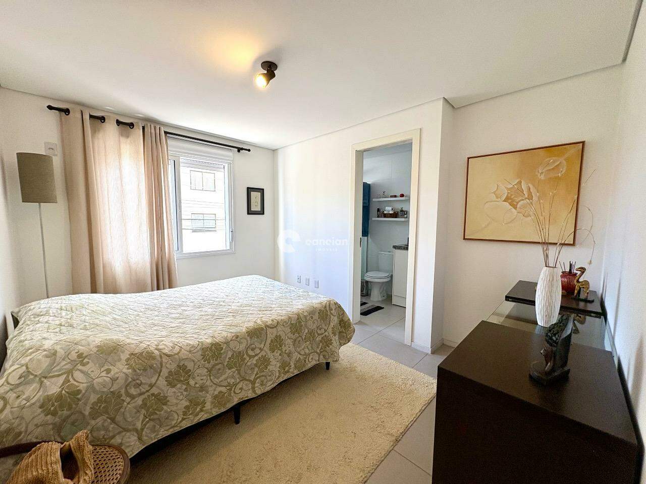 Apartamento à venda no Centro: Suíte