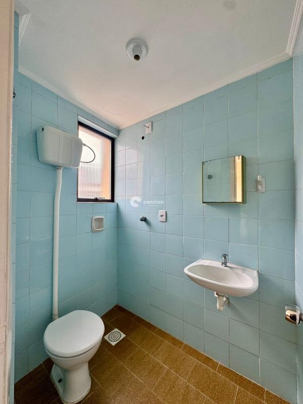 Apartamento para aluguel no Centro: 