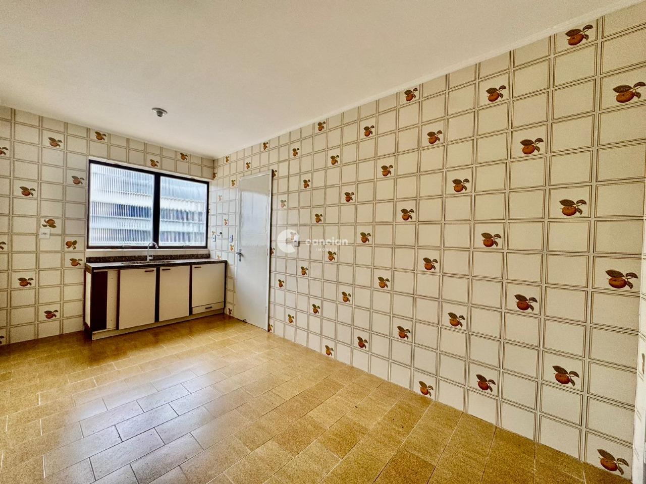 Apartamento para aluguel no Centro: 