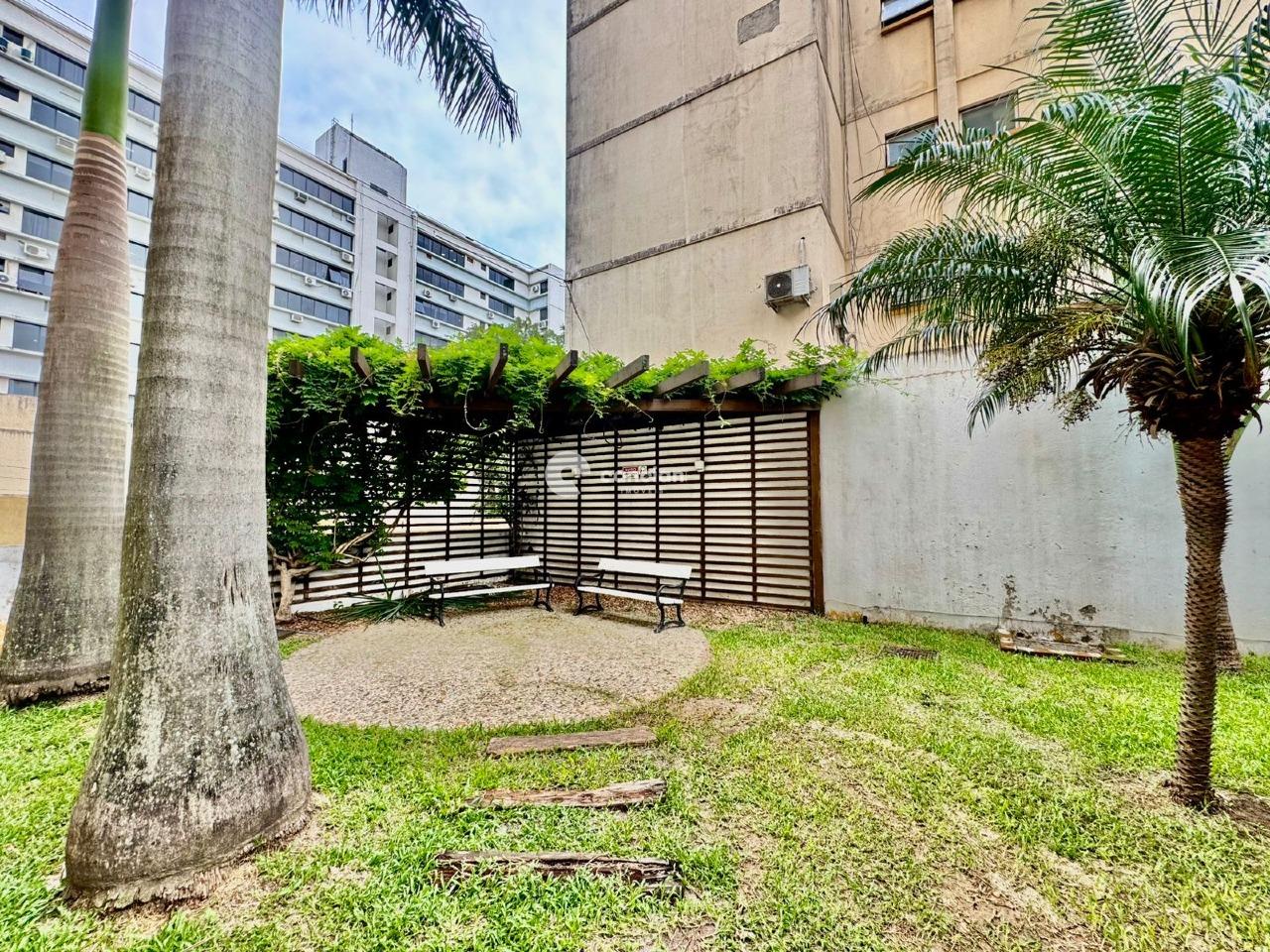 Apartamento para aluguel no Centro: 