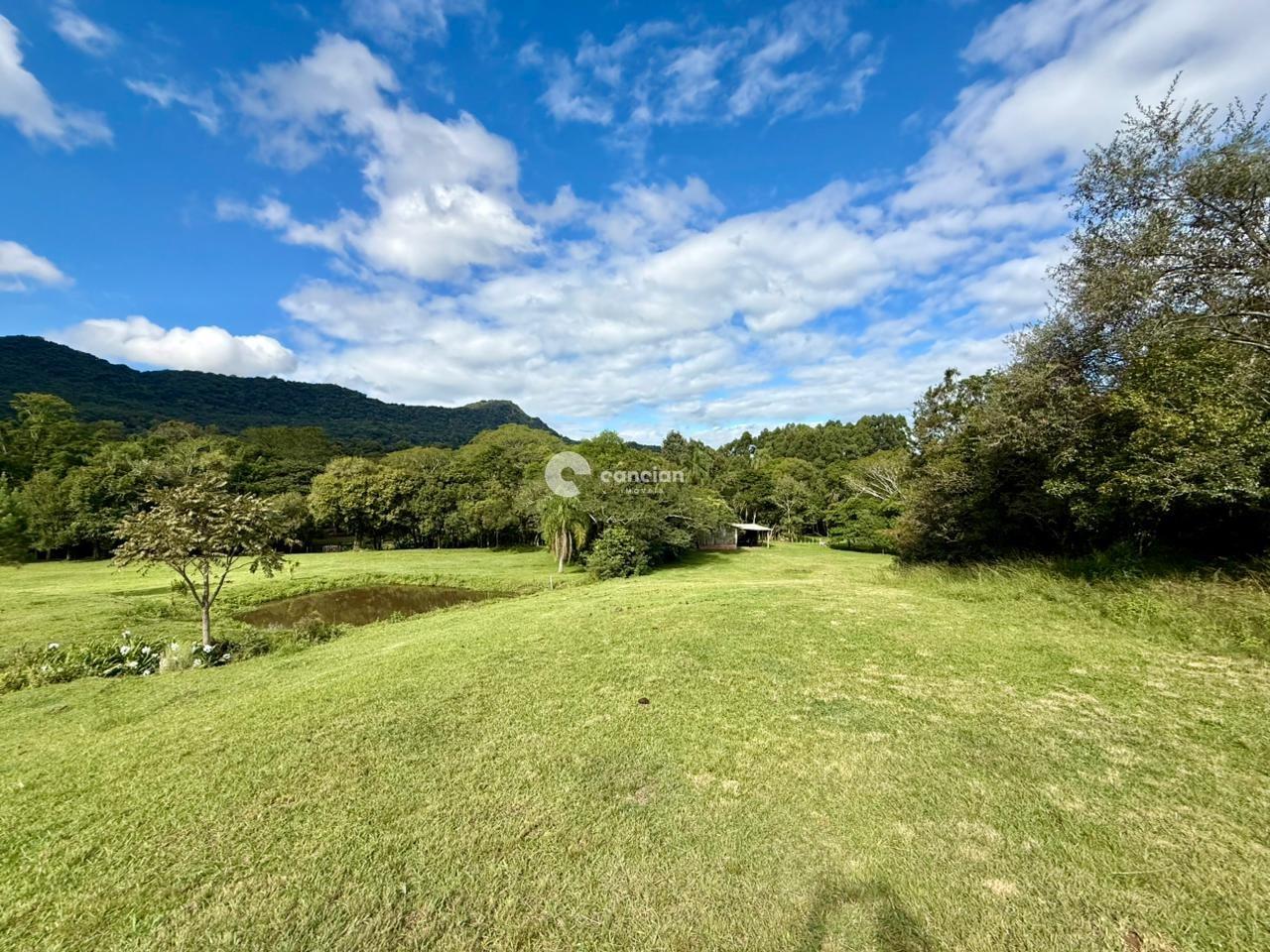 Chácara à venda no Pé de Plátano: 