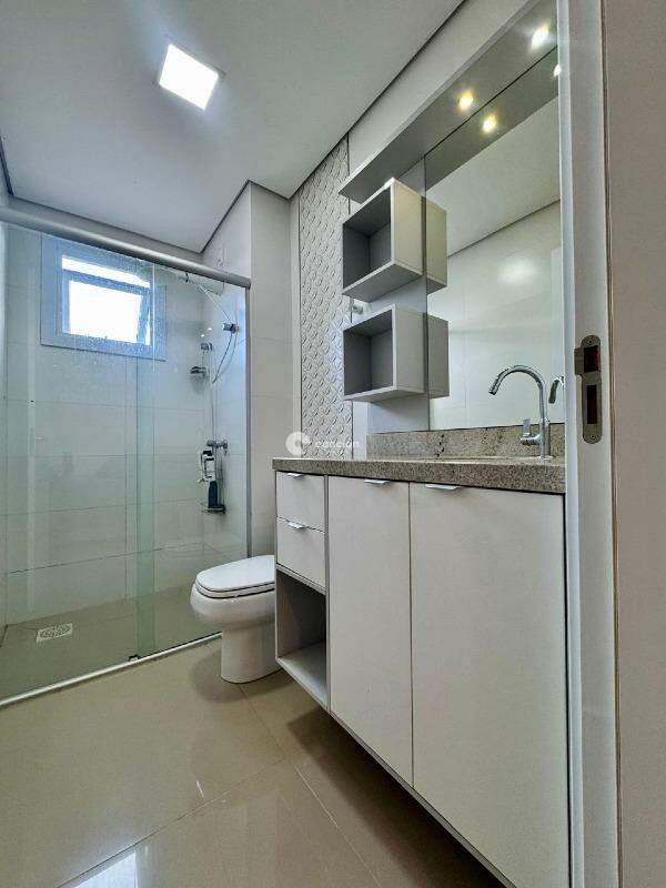Apartamento à venda no Camobi: 