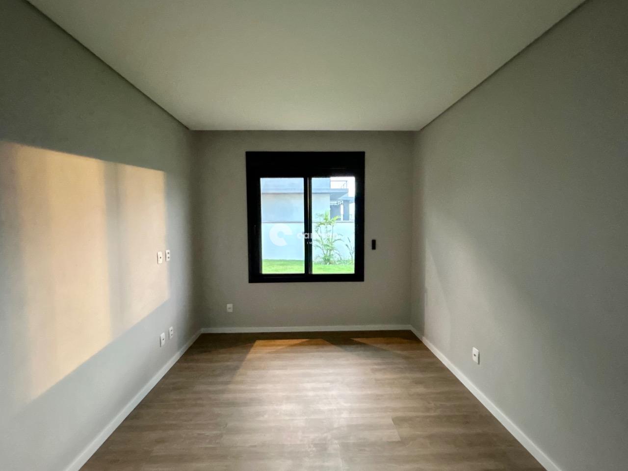 Casa de Condomínio à venda no Camobi: 