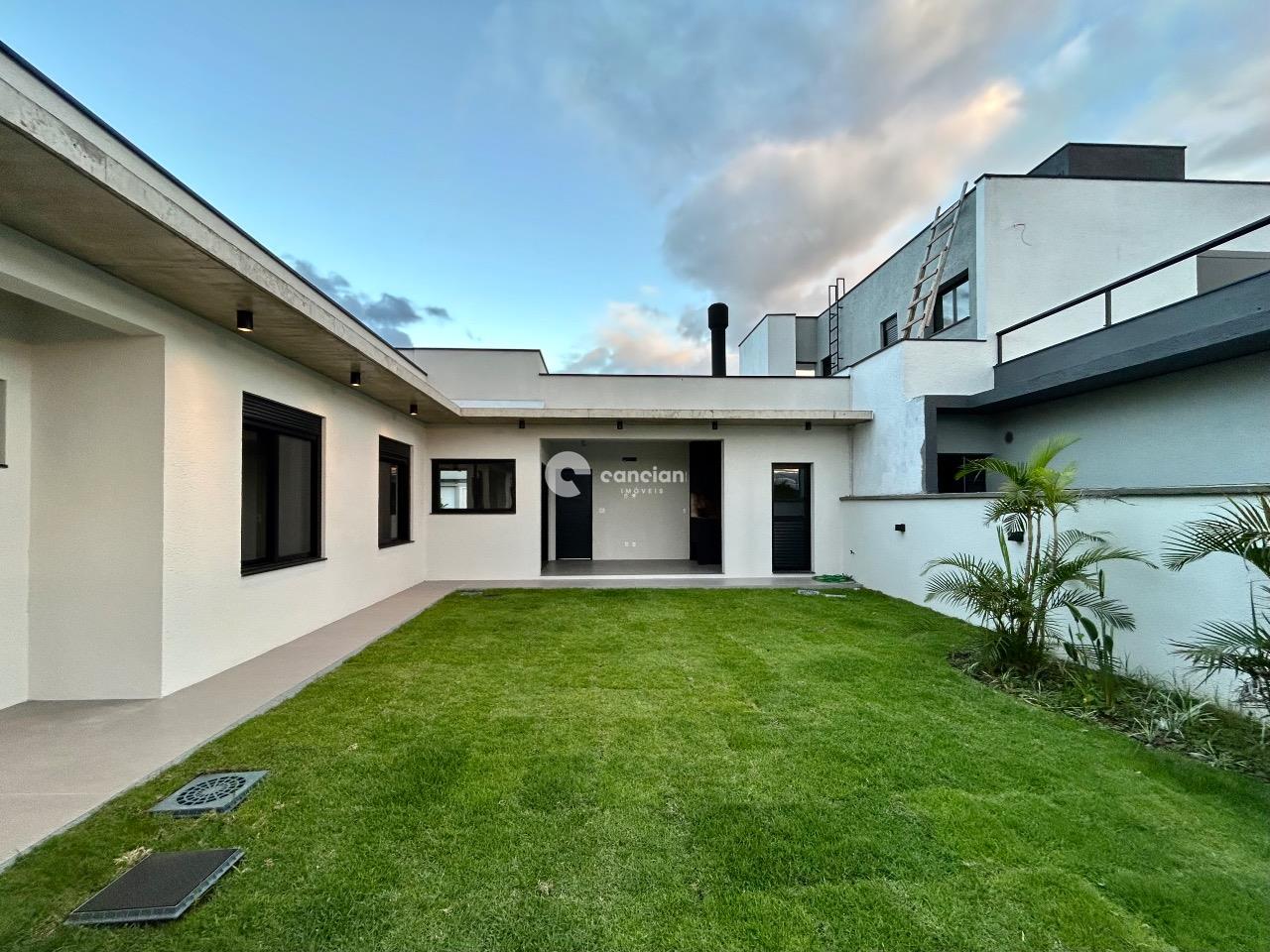 Casa de Condomínio à venda no Camobi: 