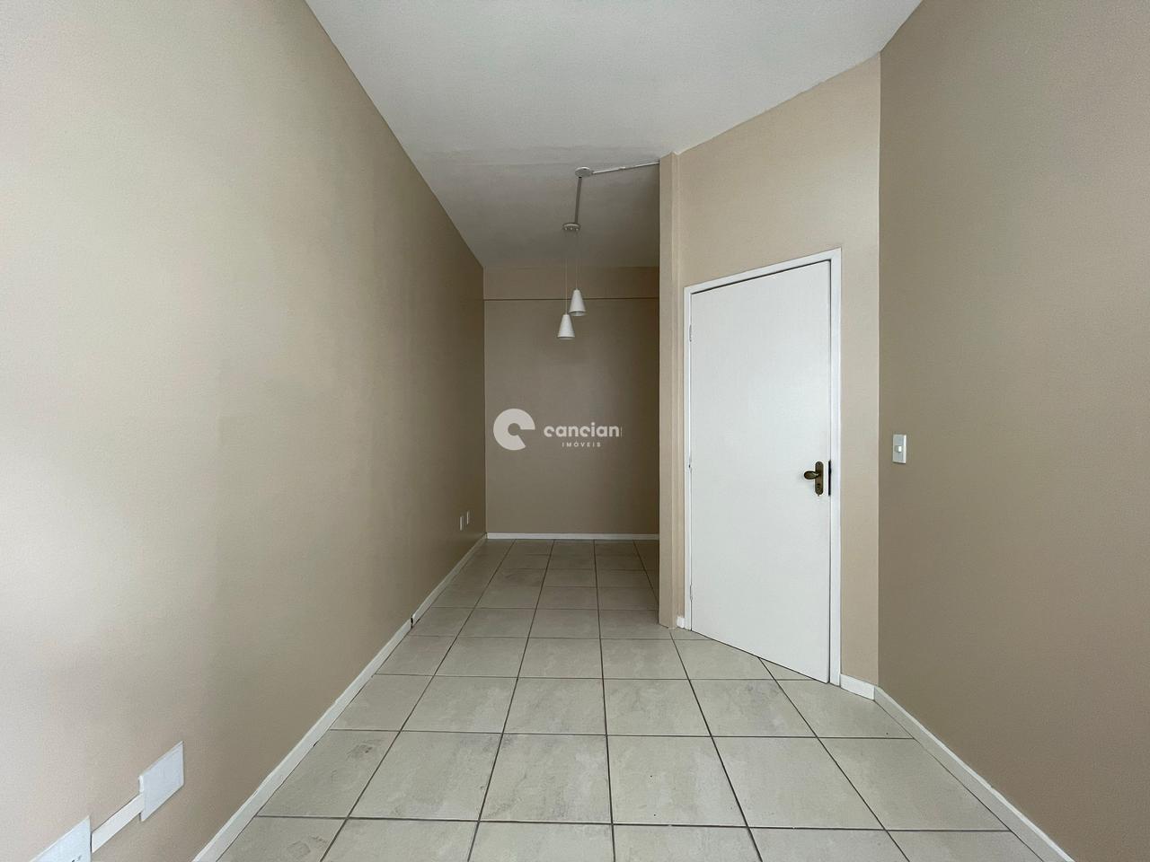 Sala Comercial para aluguel no Centro: 