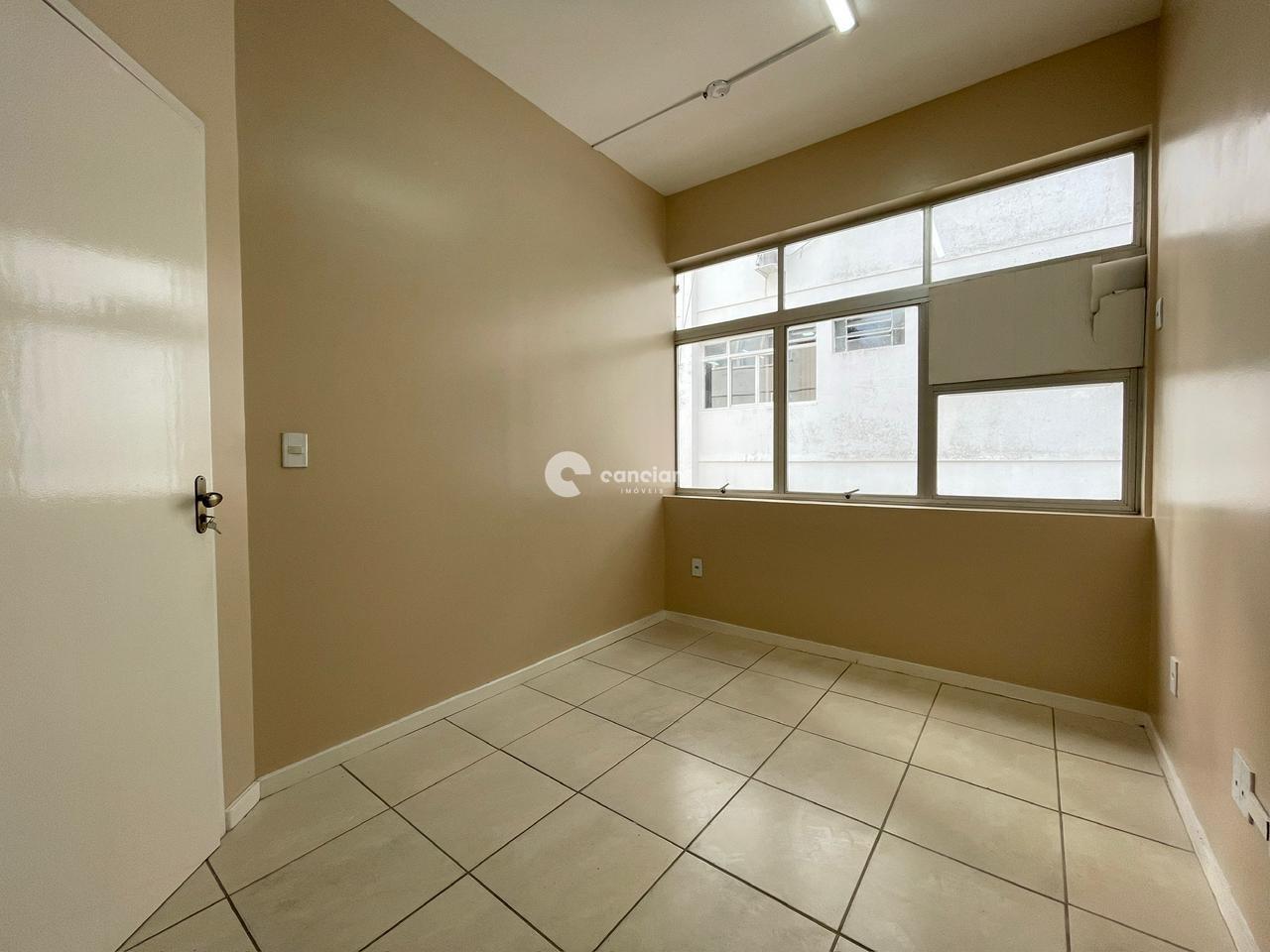 Sala Comercial para aluguel no Centro: 