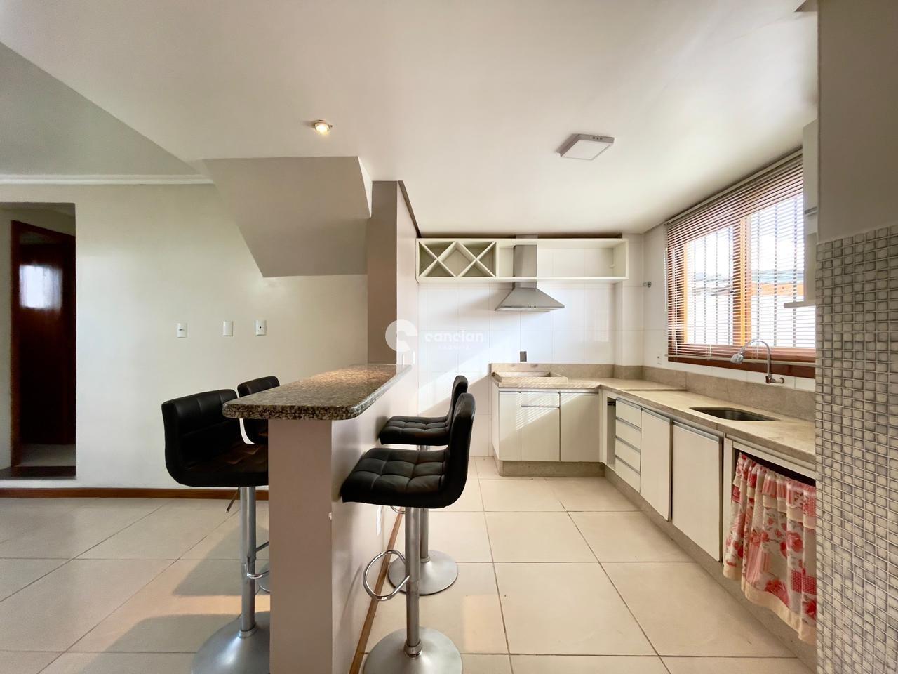 Casa para aluguel no Camobi: 