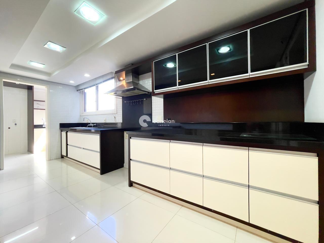 Apartamento para aluguel no Centro: 