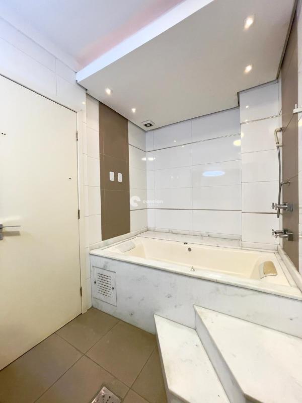 Apartamento para aluguel no Centro: 