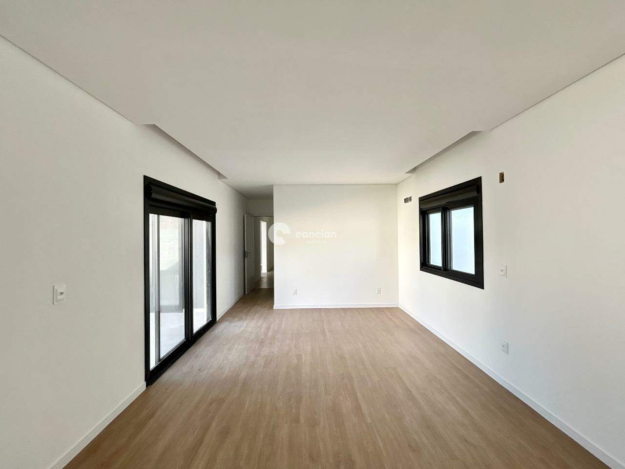 Casa de Condomínio à venda no Camobi: 