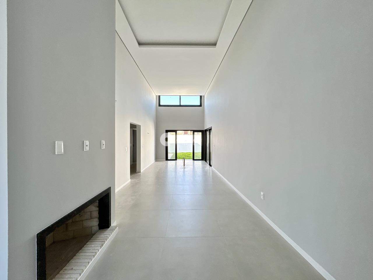 Casa de Condomínio à venda no Camobi: 