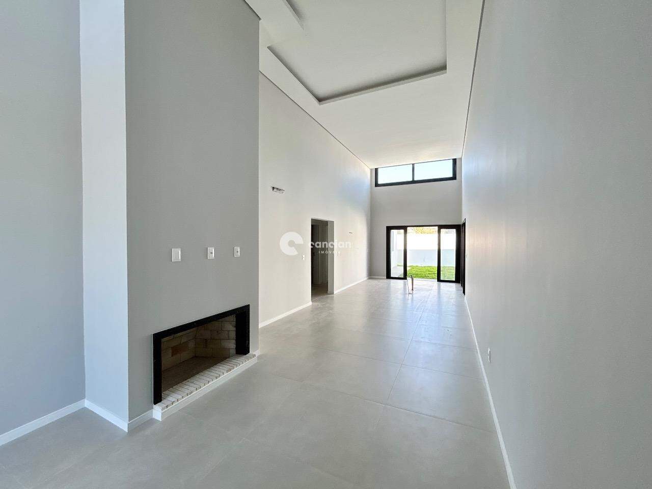 Casa de Condomínio à venda no Camobi: 