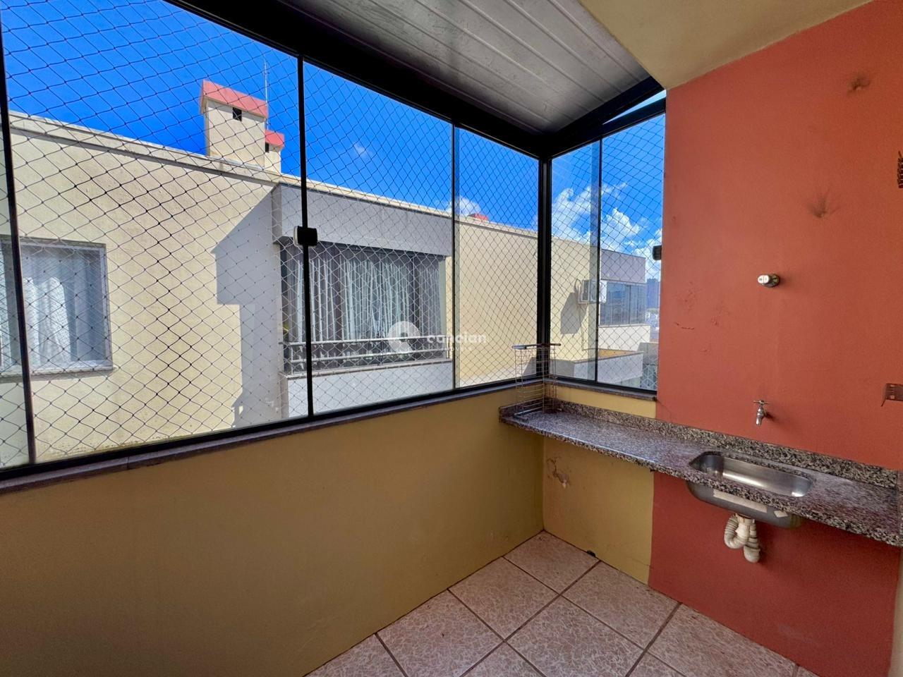 Duplex à venda no Nossa Senhora de Fátima: 