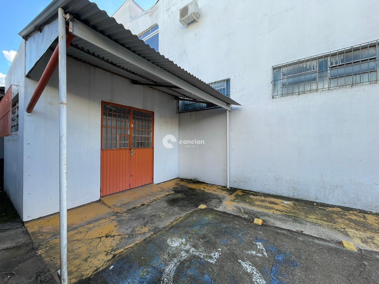 Pavilhão para aluguel no Centro: 