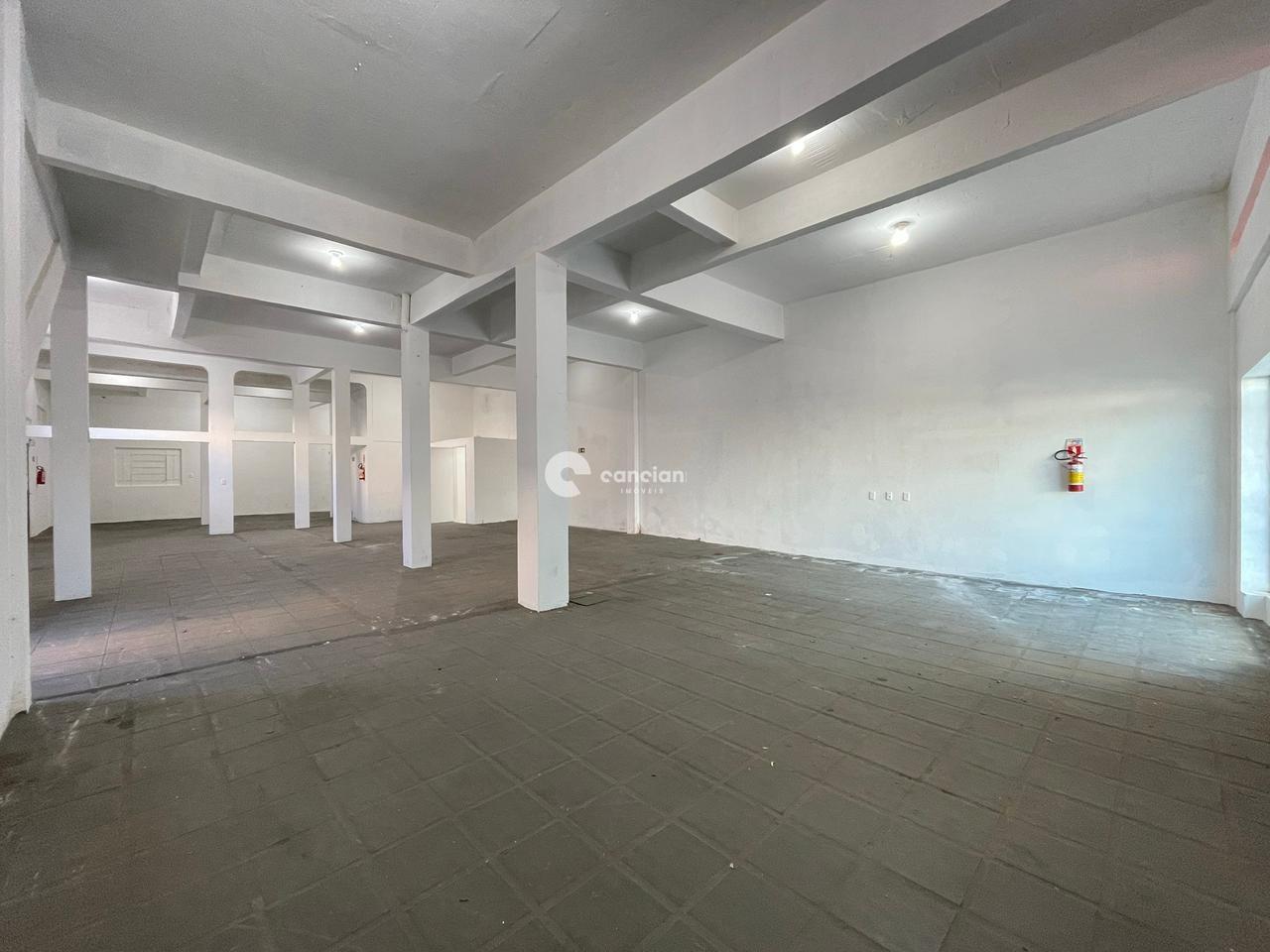 Pavilhão para aluguel no Centro: 