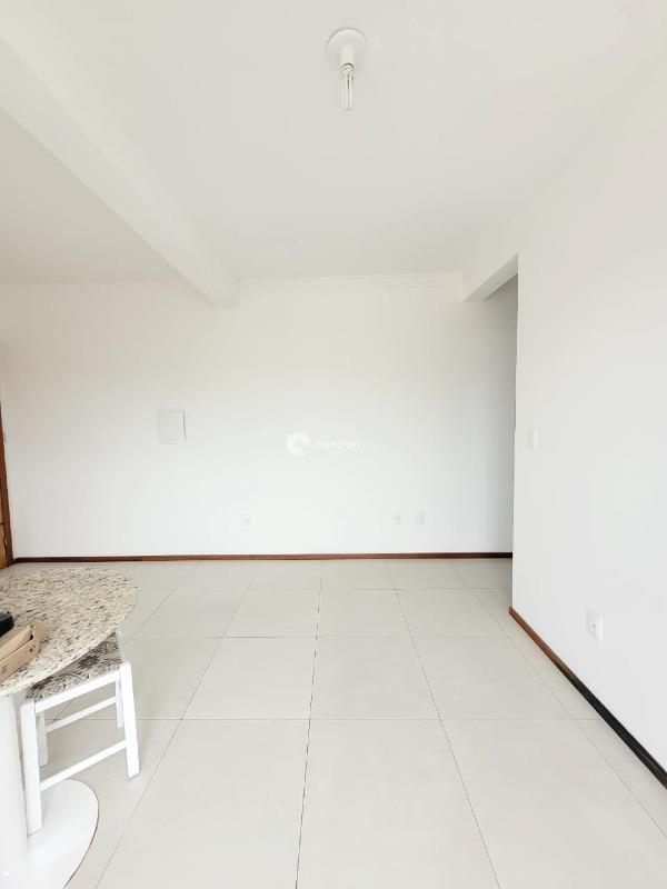 Apartamento à venda no Camobi: 